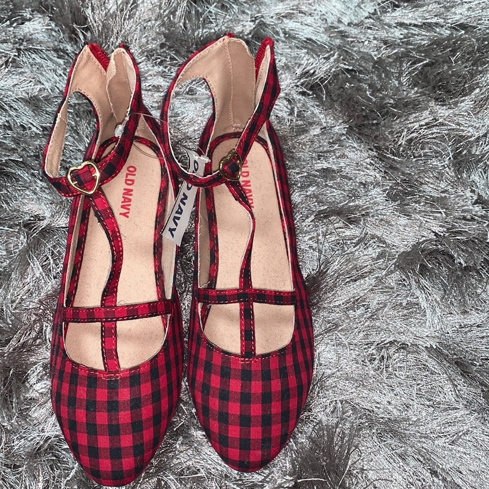 Red and black plaid girls size 2 new with tags